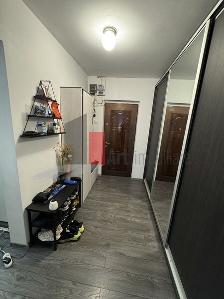 Gorjului vanzare apartament 2 camere centrala termica